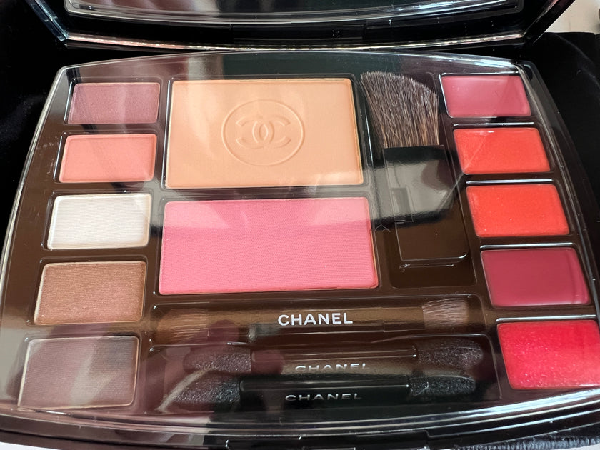 Chanel Travel Makeup Palatte Face Eyes & Lips