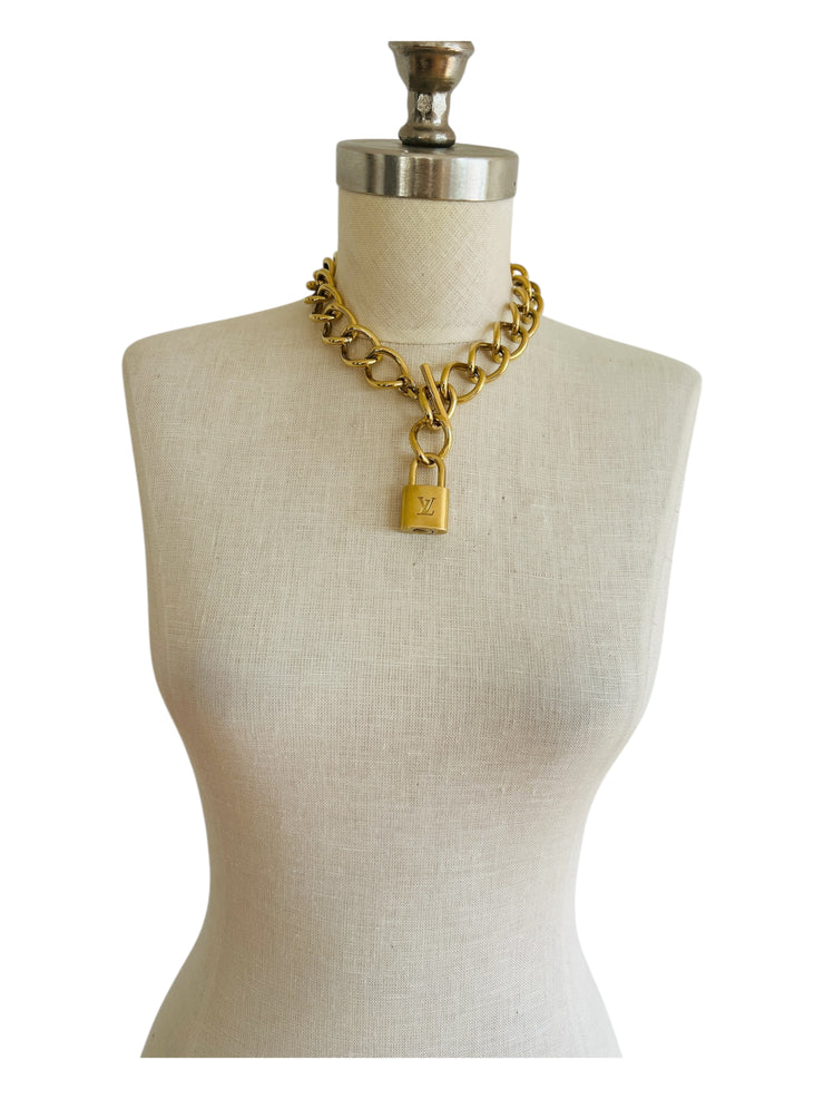 Vintage Chain Necklace With Authentic Louis Vuitton Lock & Key