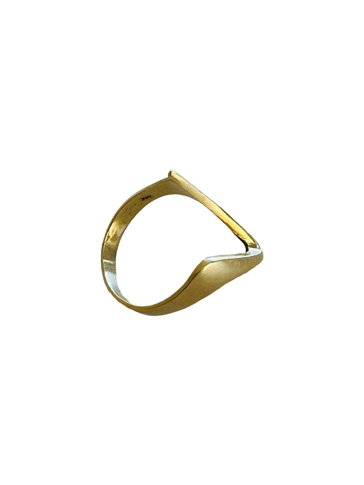 14k Chevron V Ring