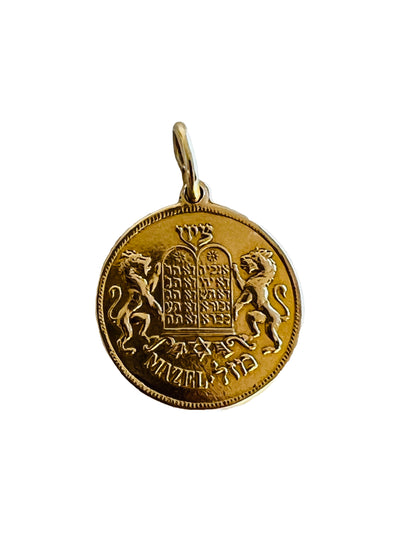 14k Lions of Judah Medallion Pendant